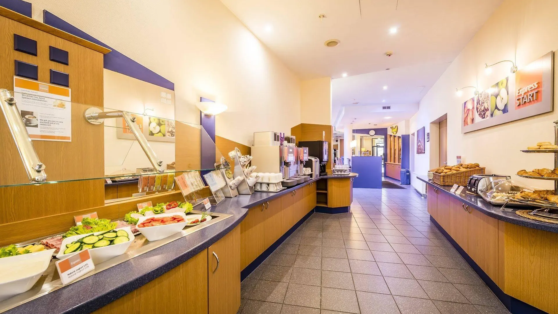 Holiday Inn Express Dortmund By Ihg Hotel